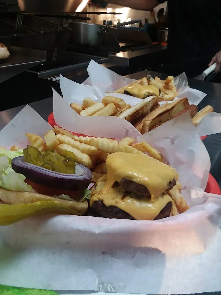 chz Burger Basket